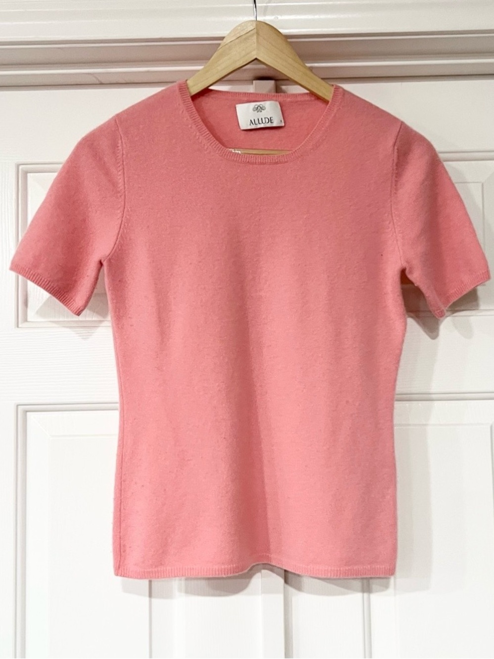 Allude | 100% Cashmere Pink Short-Sleeve  Top